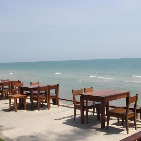 Baan Talay Dao Resort HHQ Exterior foto